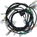Fabricação de chicotes elétricos